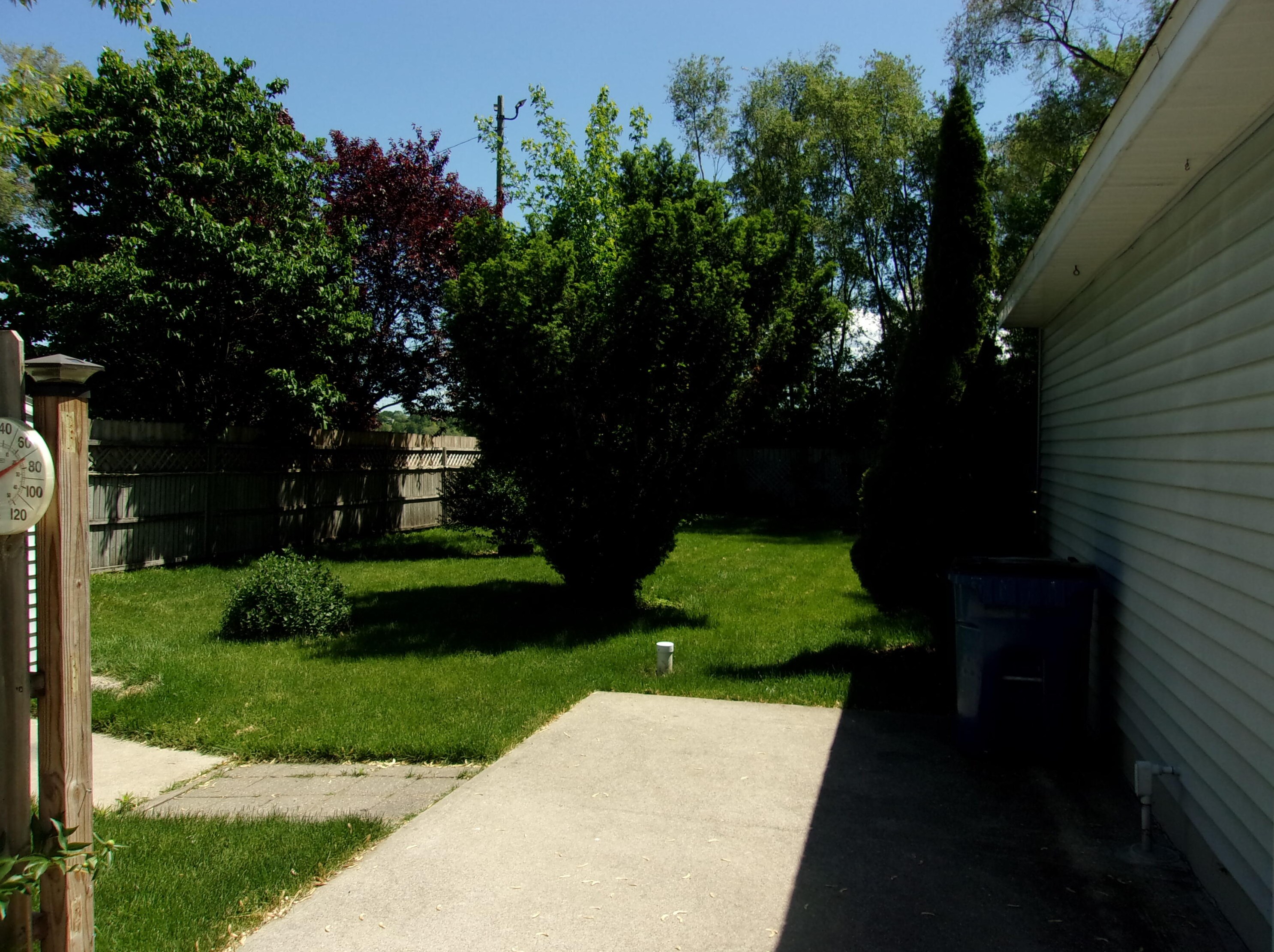 613 Kosciusko St, Stronach MI  49660-3014 exterior