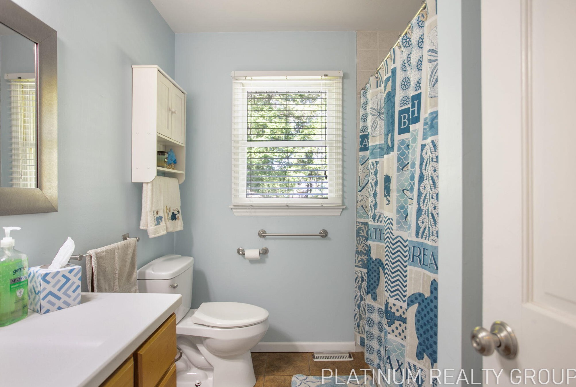 17575 Reitsma Ln, Spring Lake MI 49456-9516 exterior