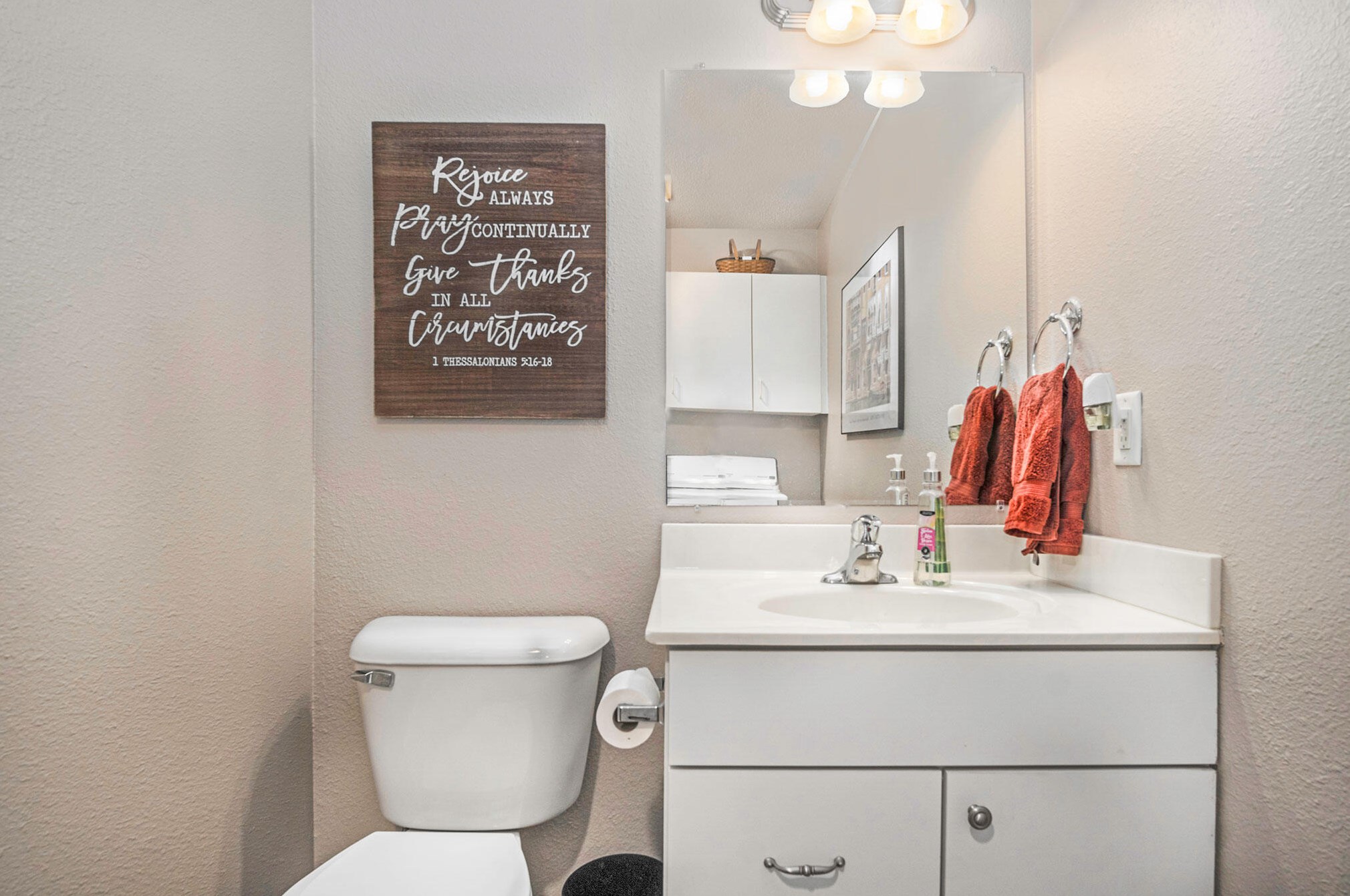 15141 Wintergreen Ct, Spring Lake MI 49456 exterior