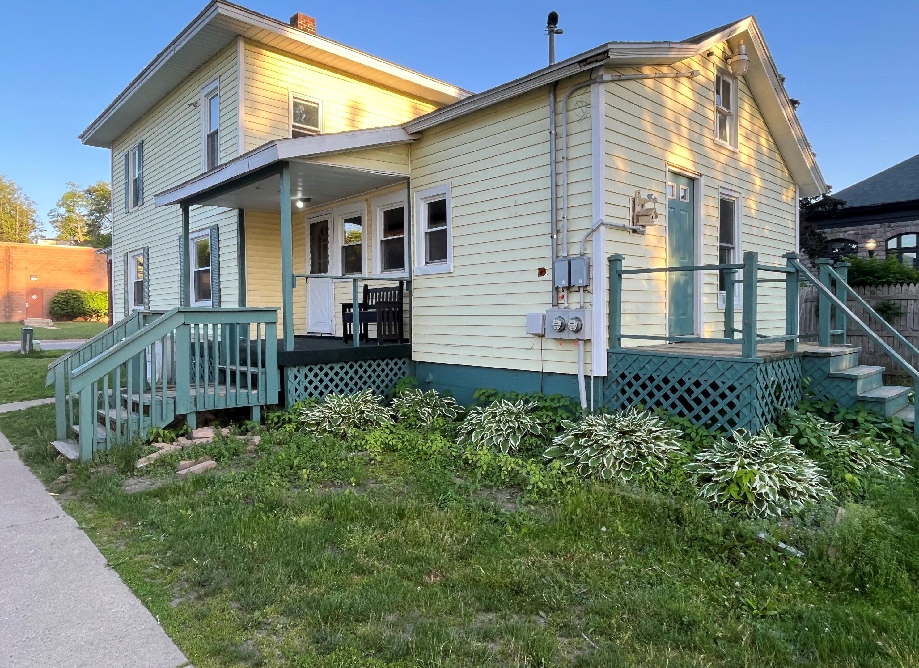 320 Kent St, Portland, MI 48875