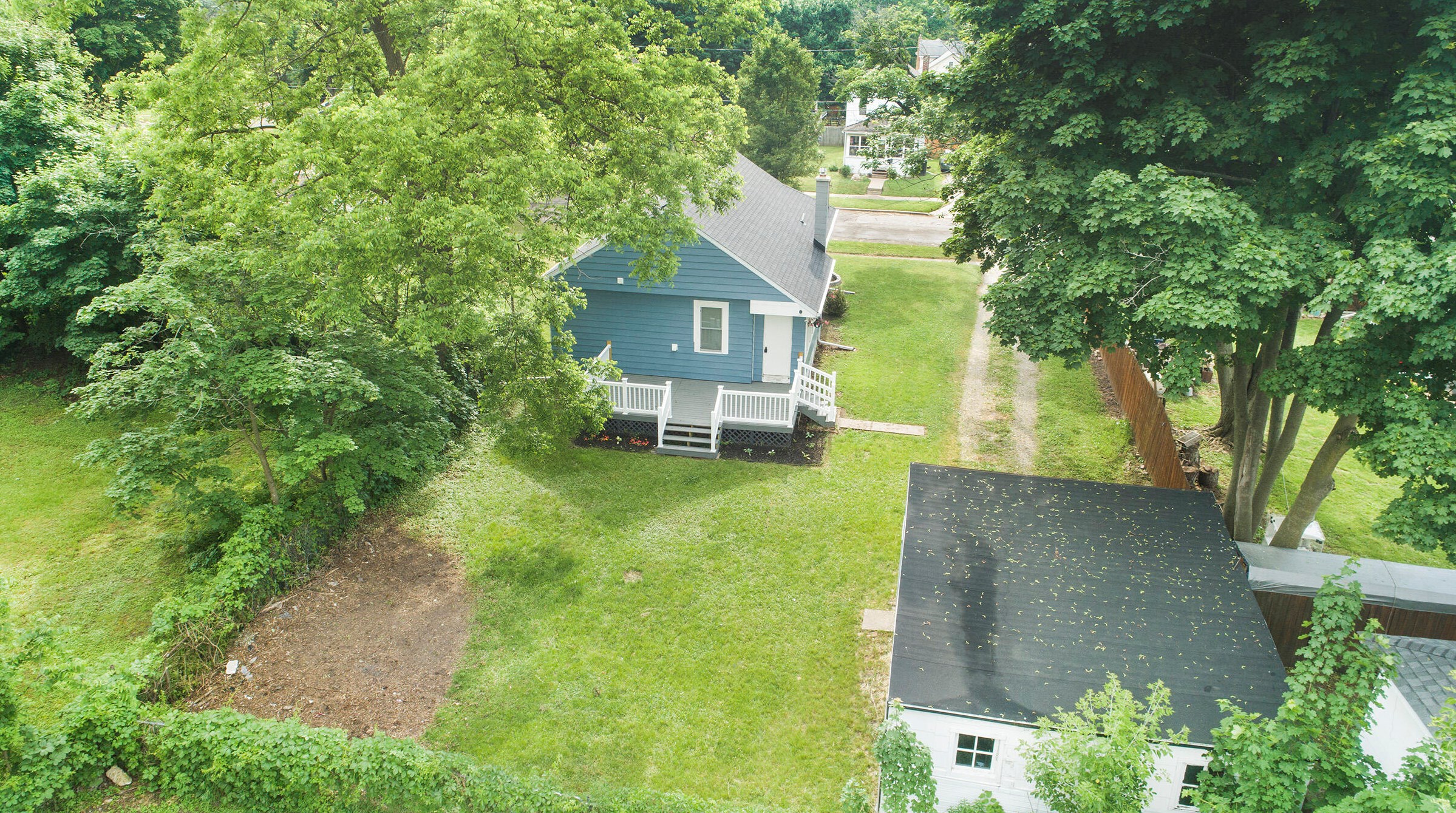 1017 Backus St, Jackson MI  49202-2105 exterior