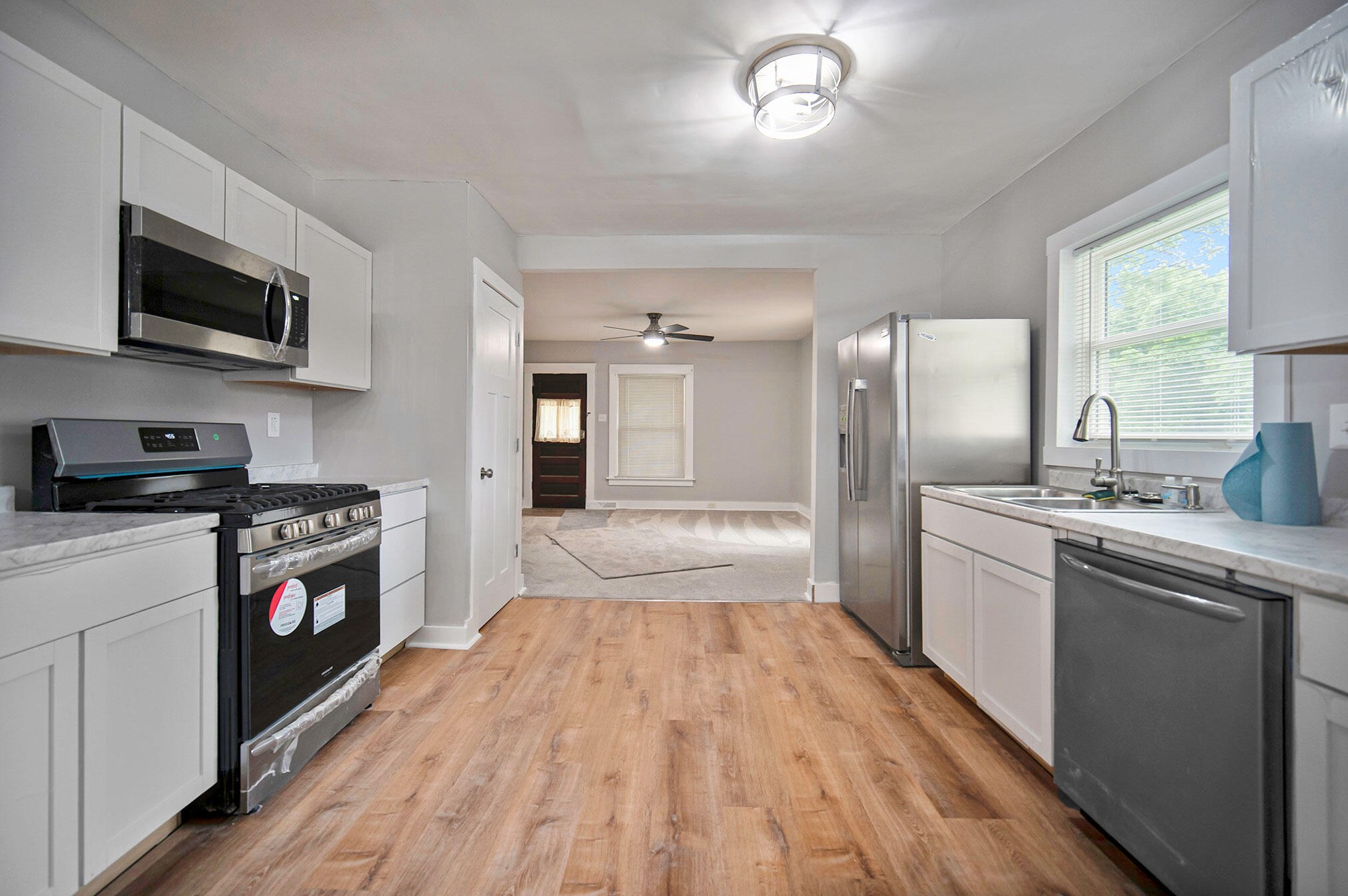 1017 Backus St, Jackson MI  49202-2105 exterior