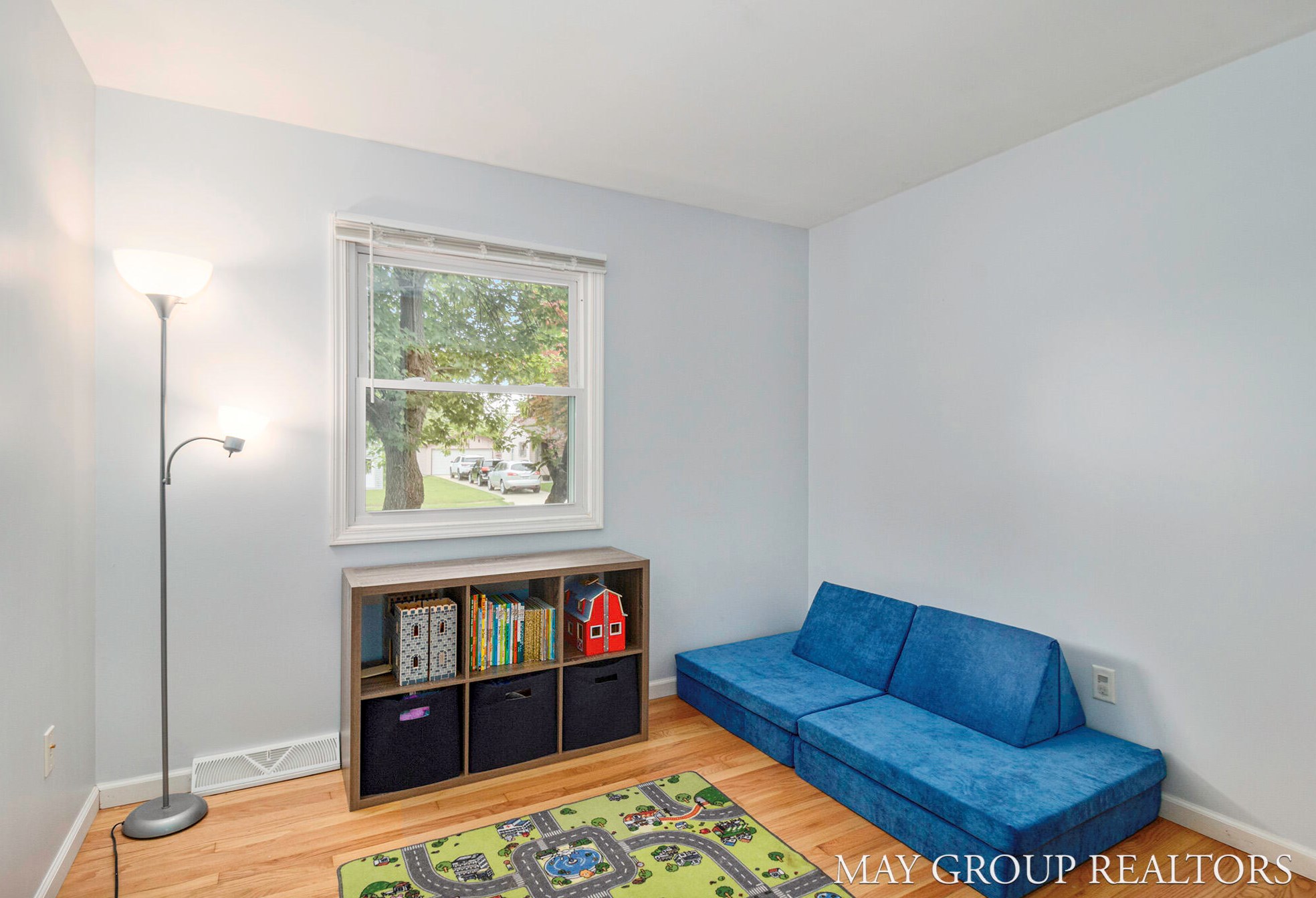 3345 Ipswich Dr, Grand Rapids MI 49544-1649 exterior