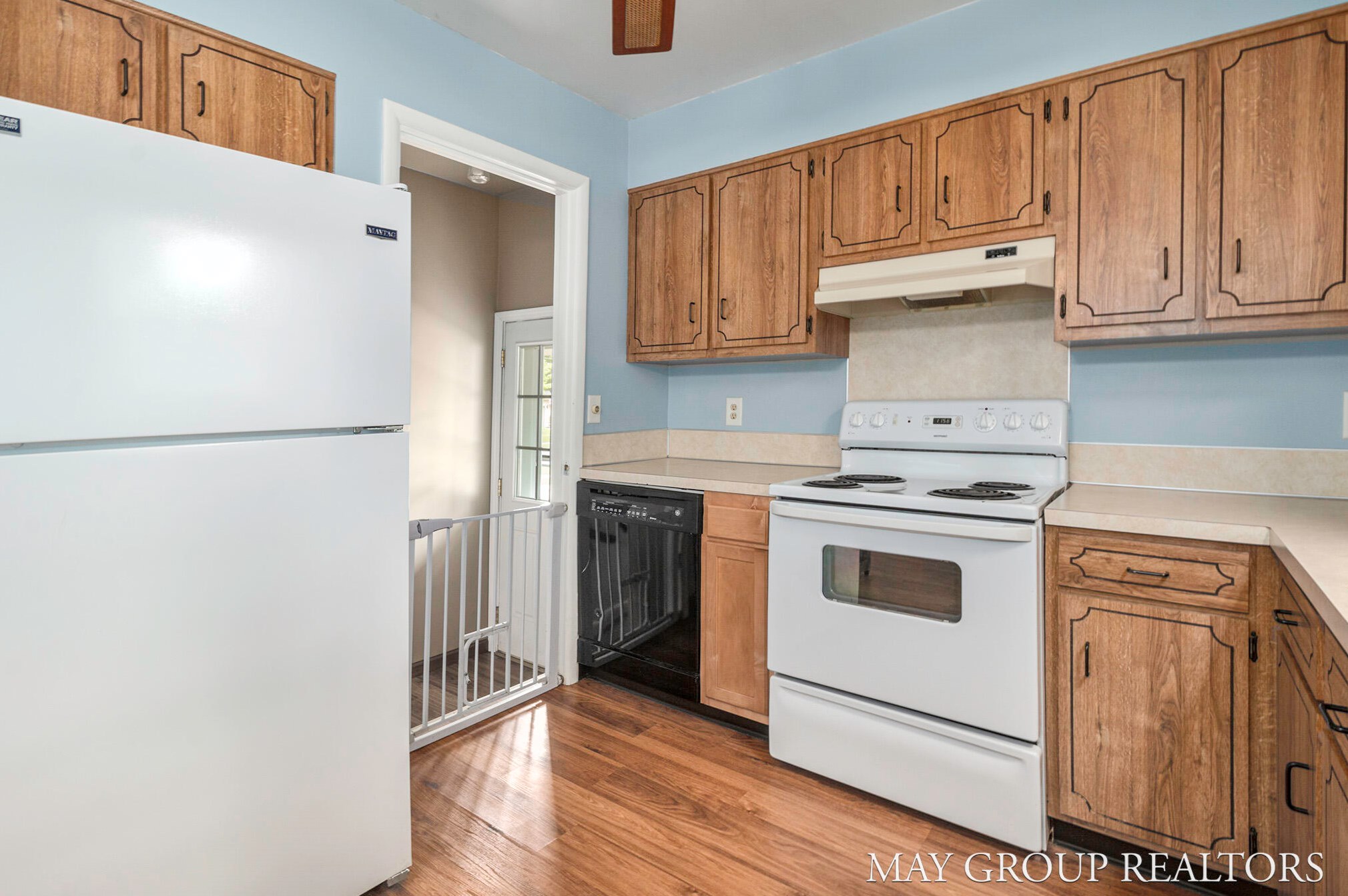 3345 Ipswich Dr, Grand Rapids MI 49544-1649 exterior