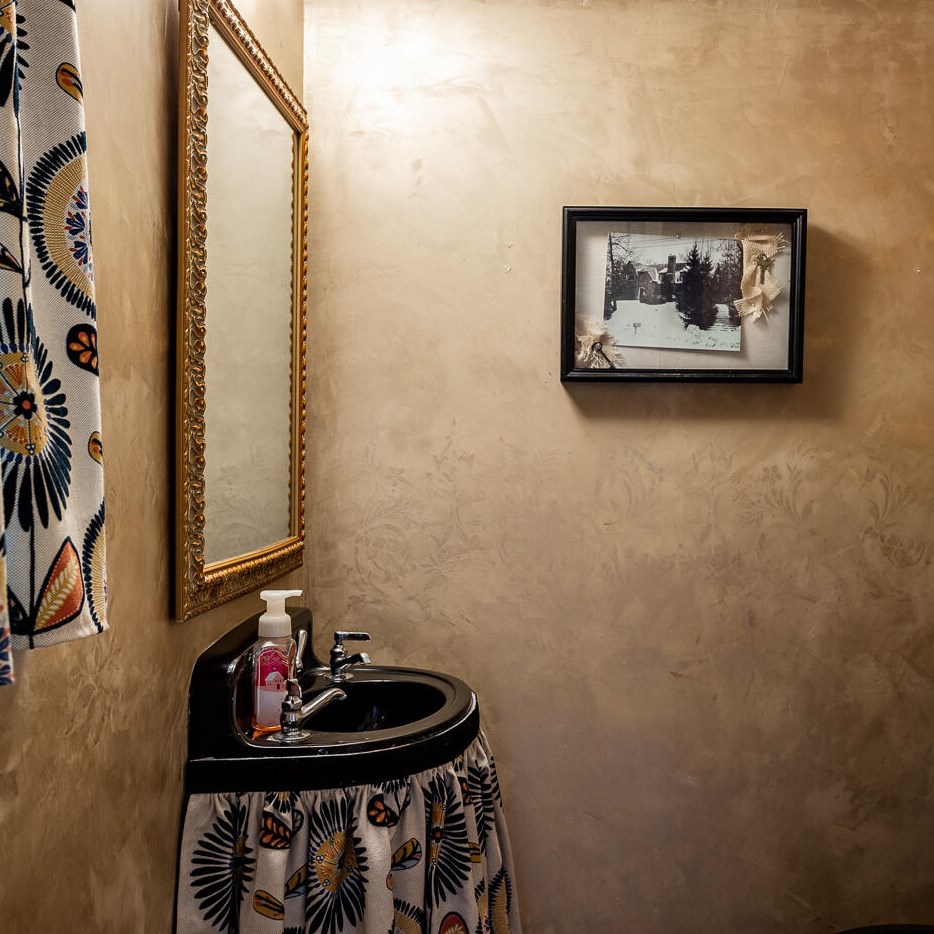 1815 Glen Dr, Jackson MI  49203-3820 exterior