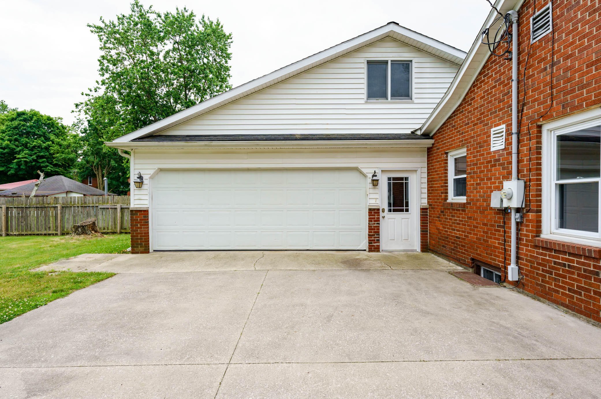 227 Union St, Bronson, MI 49028-1032