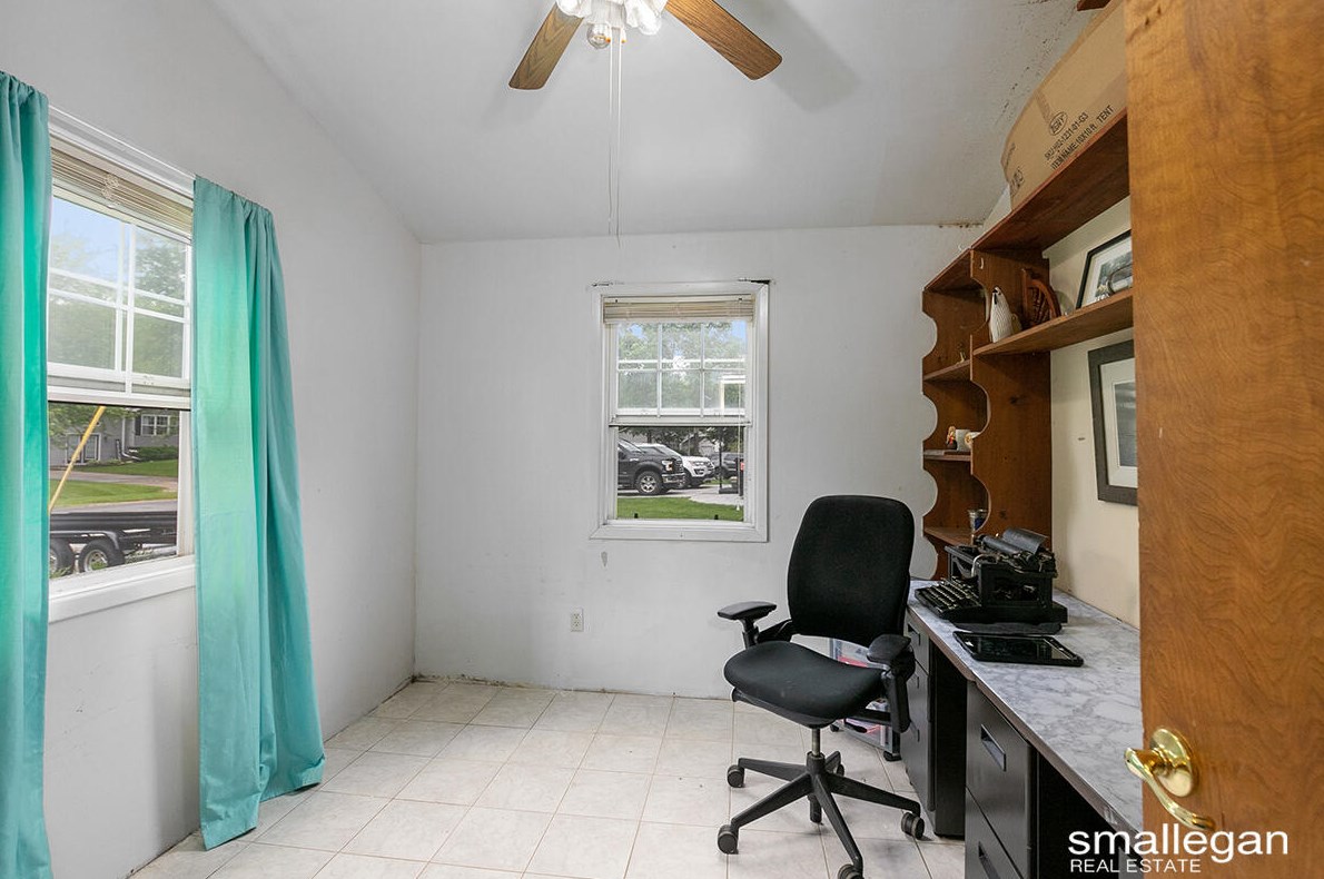 12925 Vly Dr, Wayland MI 49348-9317 exterior