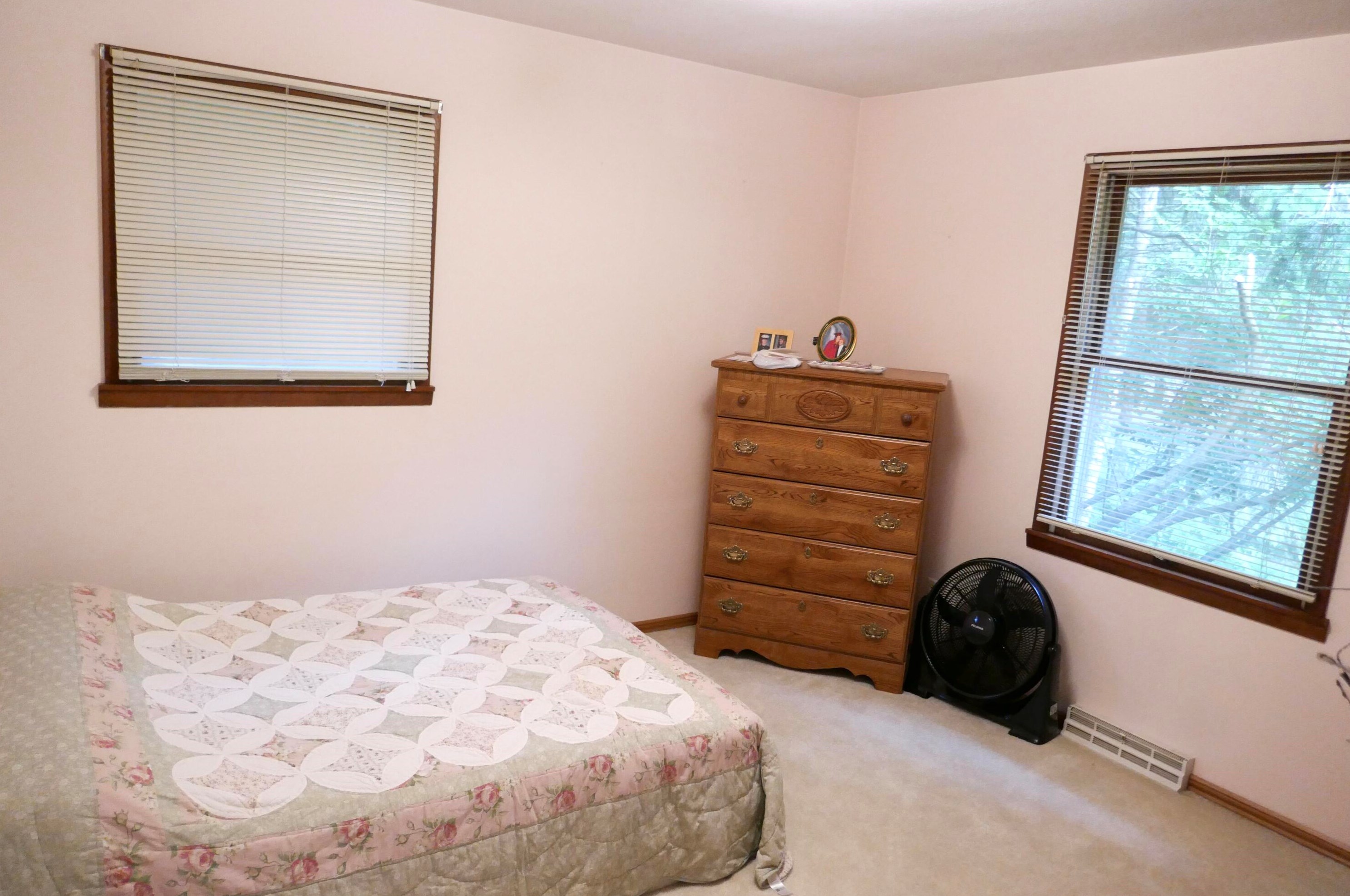 4661 Sheridan Dr, Meskegon MI 49442-6236 exterior