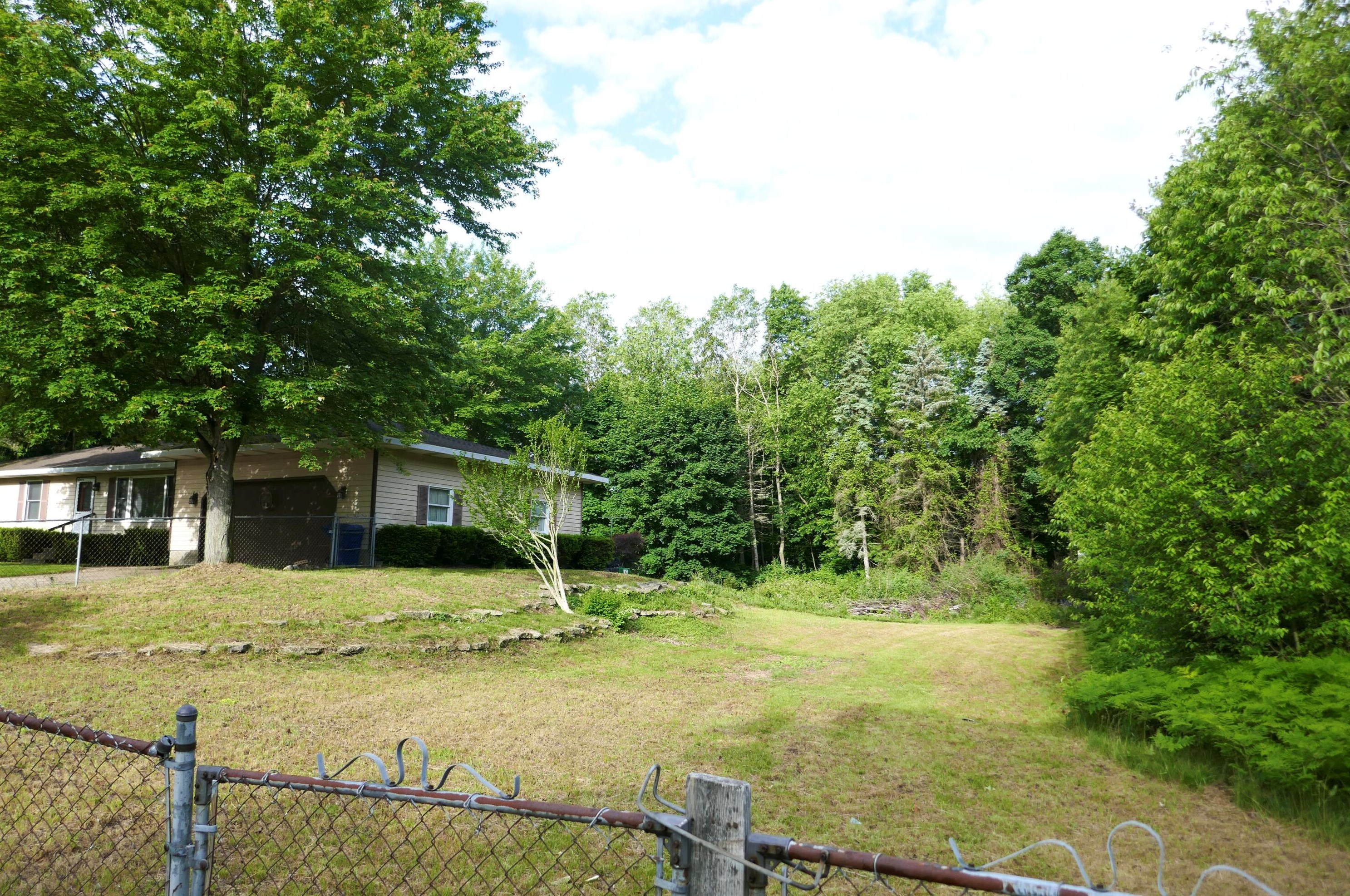 4661 Sheridan Dr, Meskegon MI 49442-6236 exterior