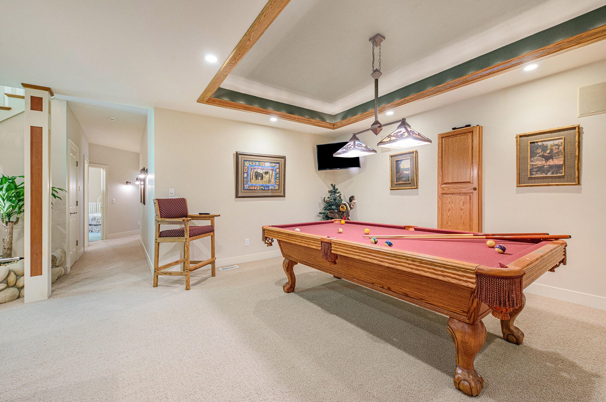 622 Steketee Rd, Ada MI 49301-8765 exterior