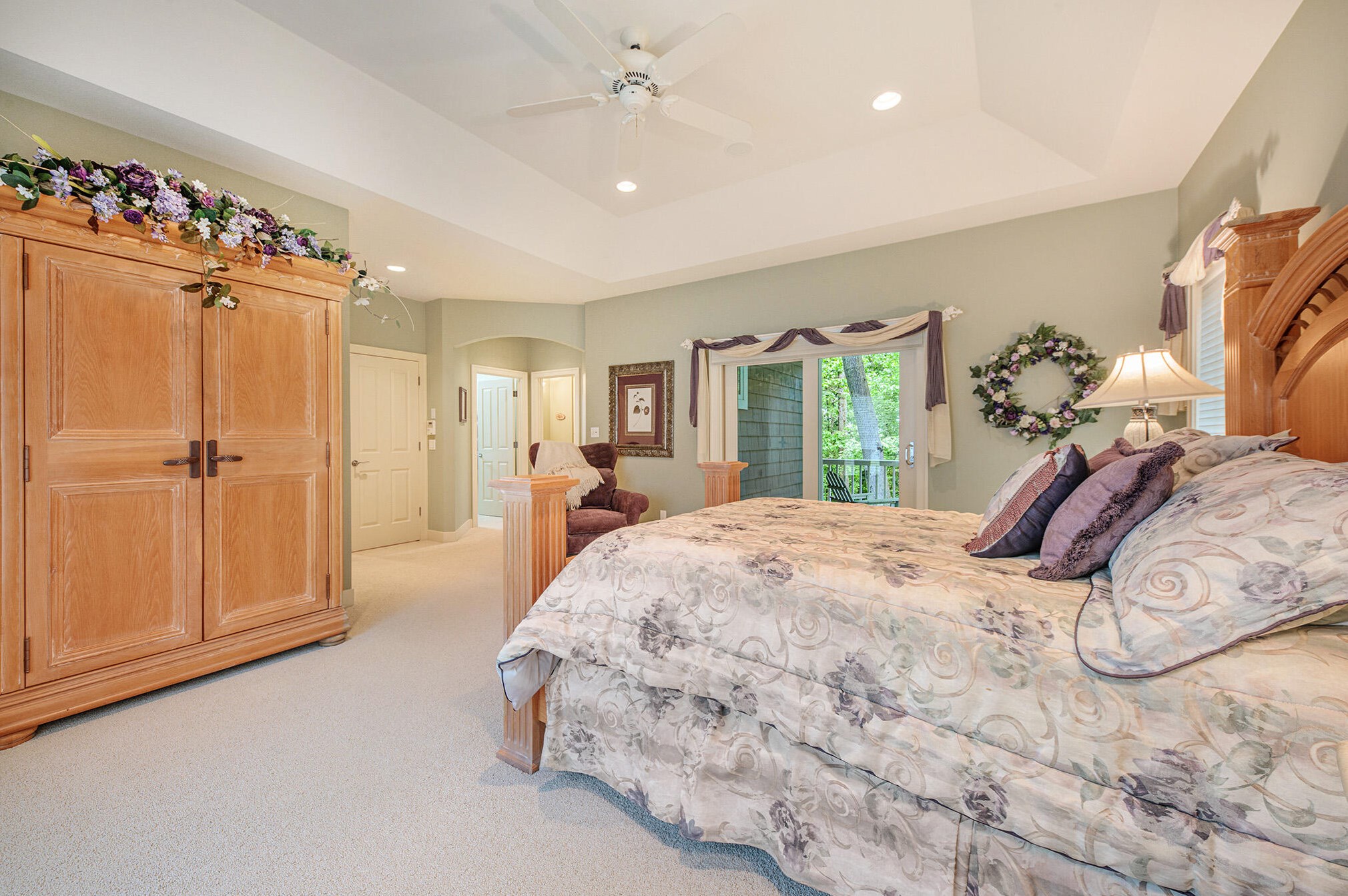 622 Steketee Rd, Ada MI 49301-8765 exterior