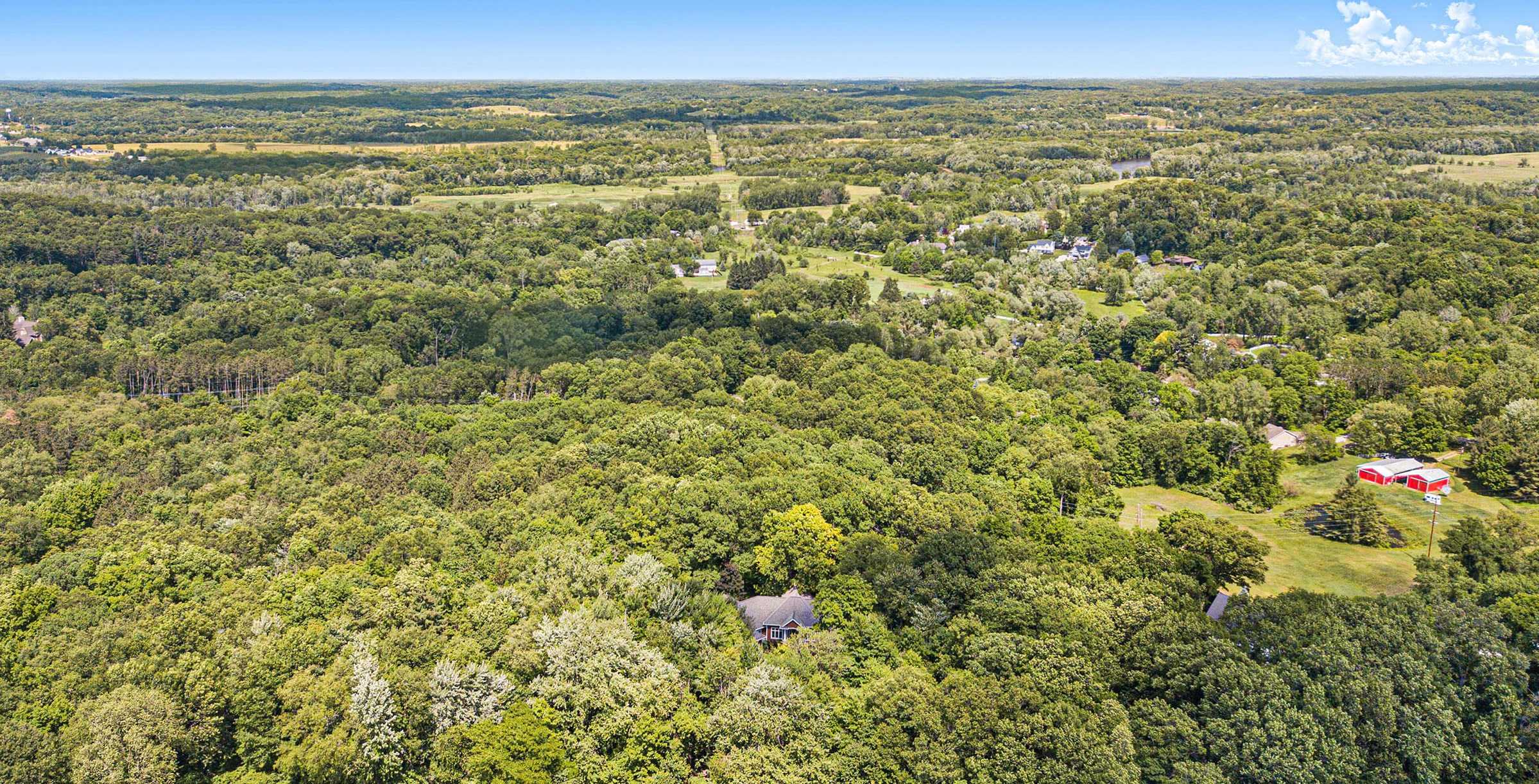 622 Steketee Rd, Ada MI 49301-8765 exterior