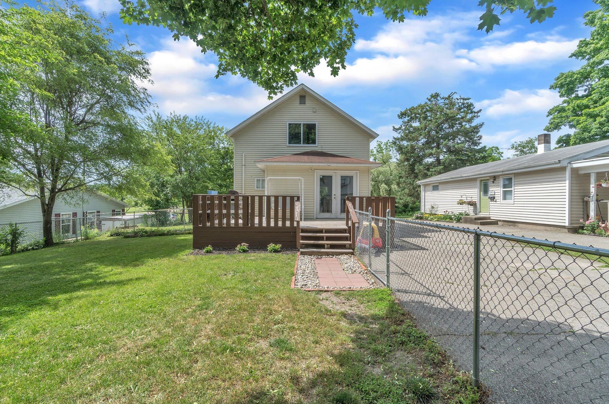 159 Olmstead St, Sparta MI  49345-1123 exterior