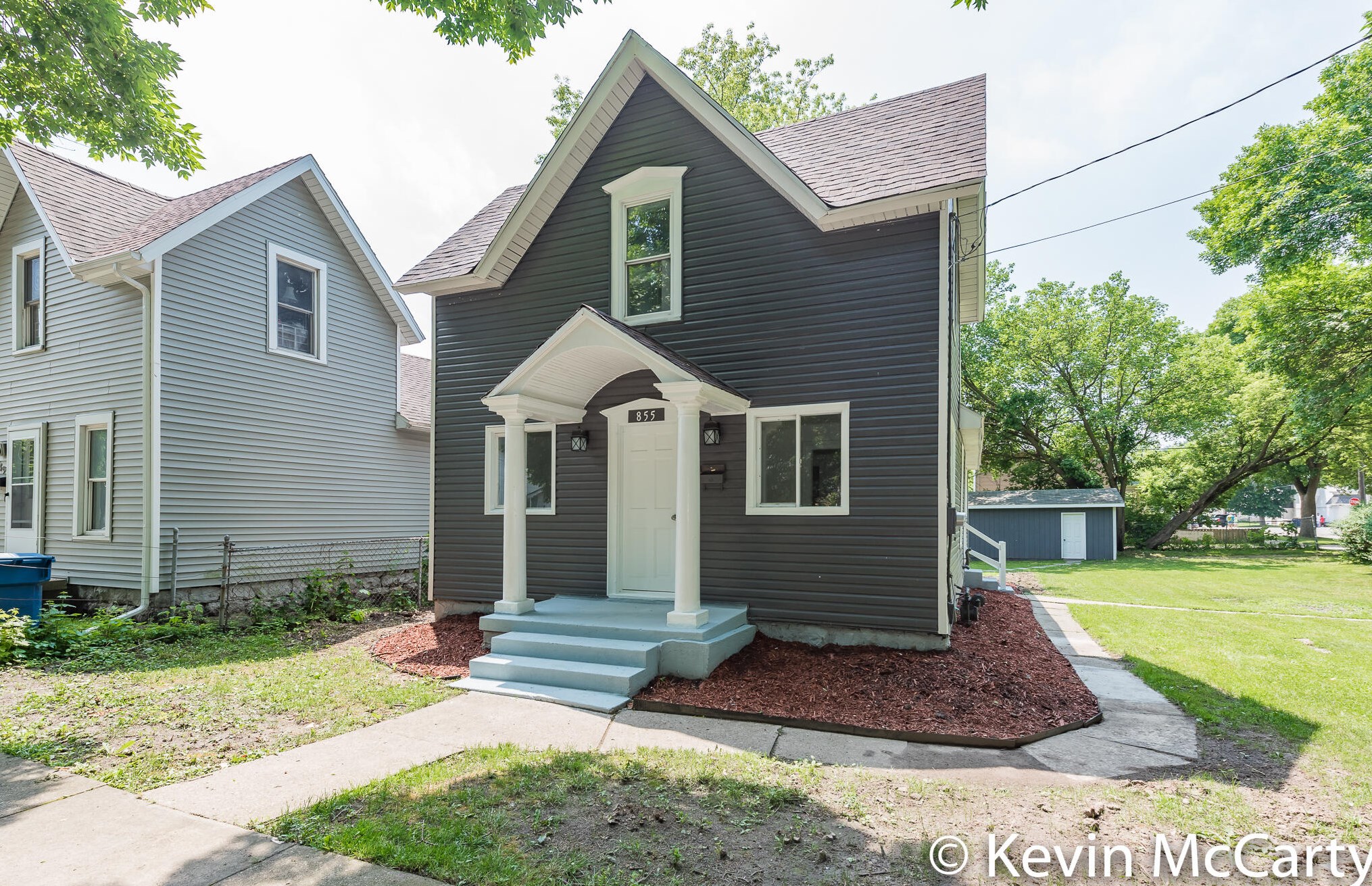 855 Mcreynolds Ave, Grand Rapids MI  49504-4438 exterior