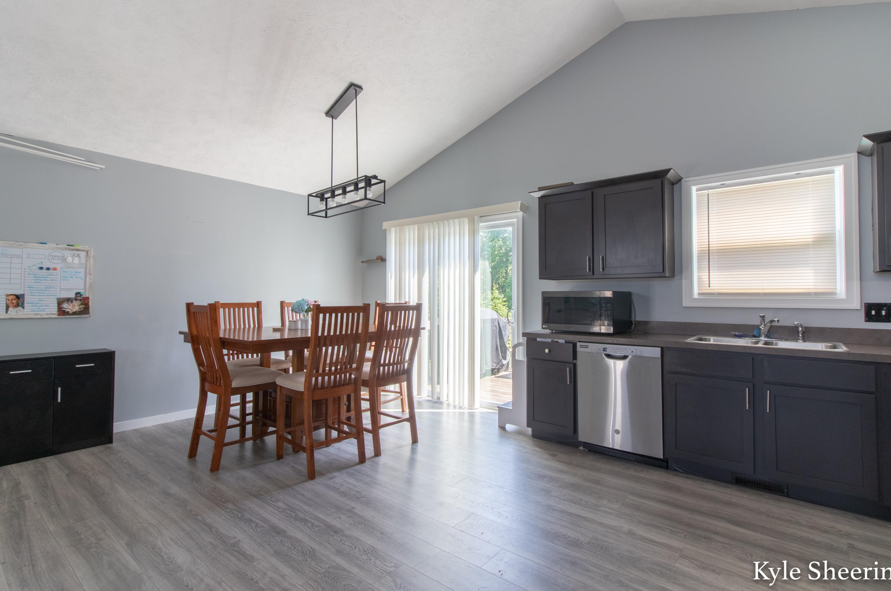 1079 Serenity Ridge Dr, Wayland MI  49348-9183 exterior