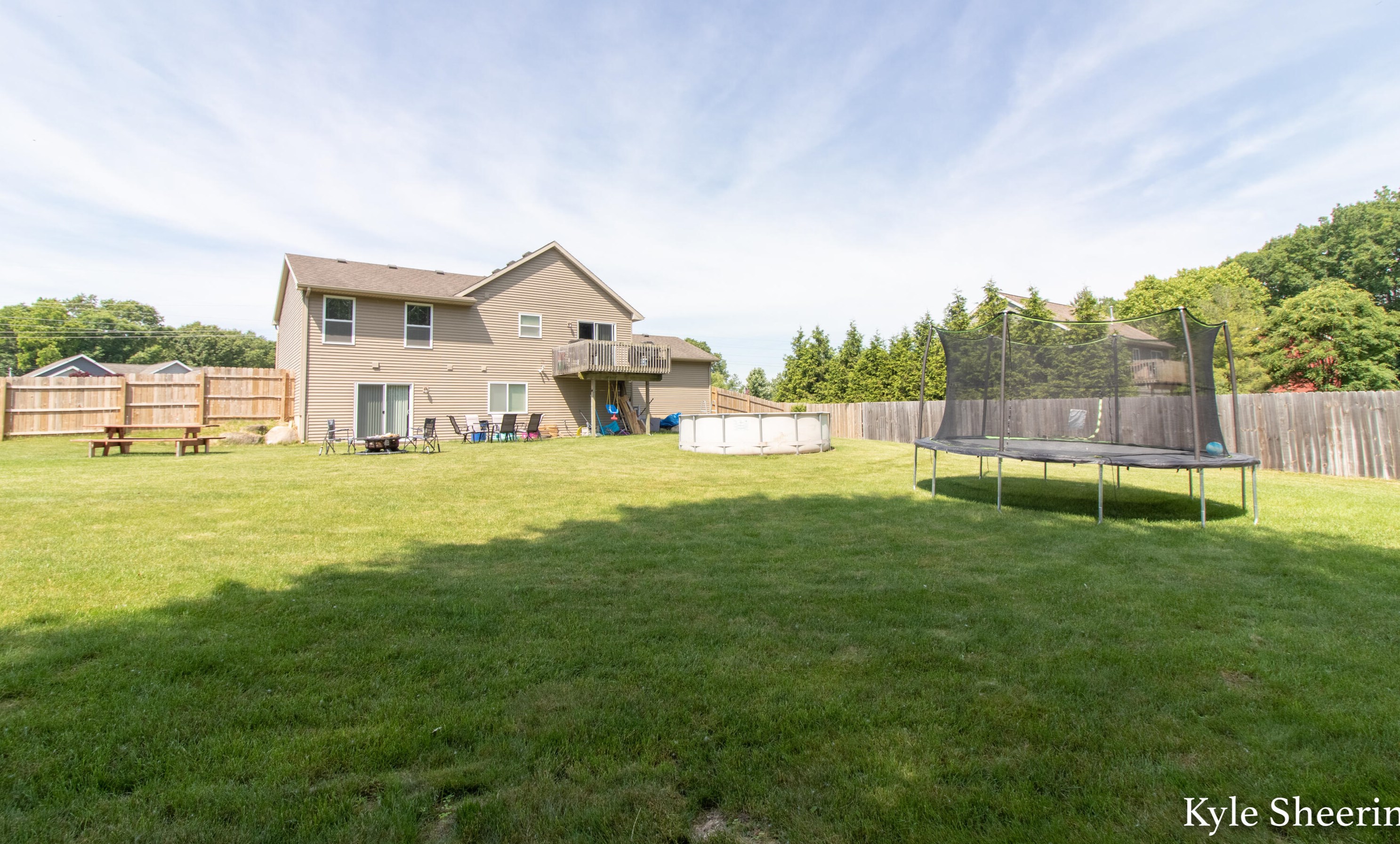 1079 Serenity Ridge Dr, Wayland MI  49348-9183 exterior