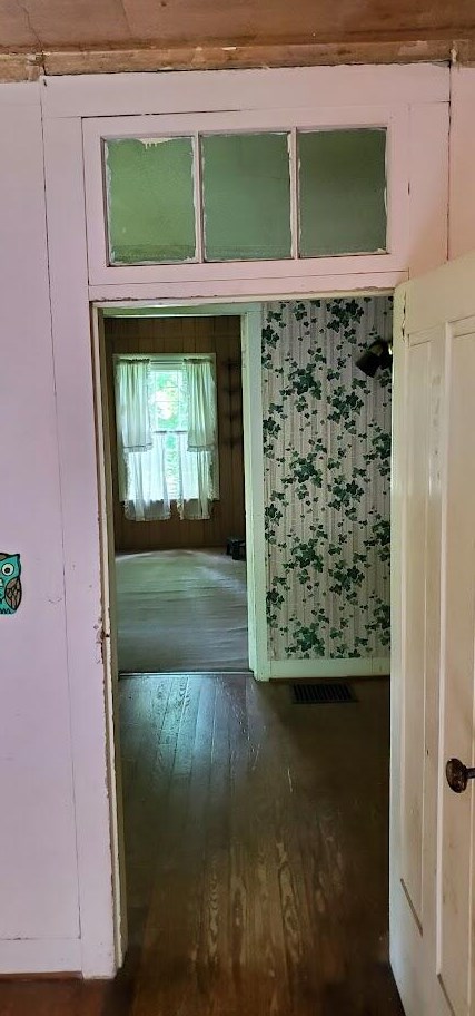 3594 Walker Ave, Grand Rapids MI  49544-9778 exterior