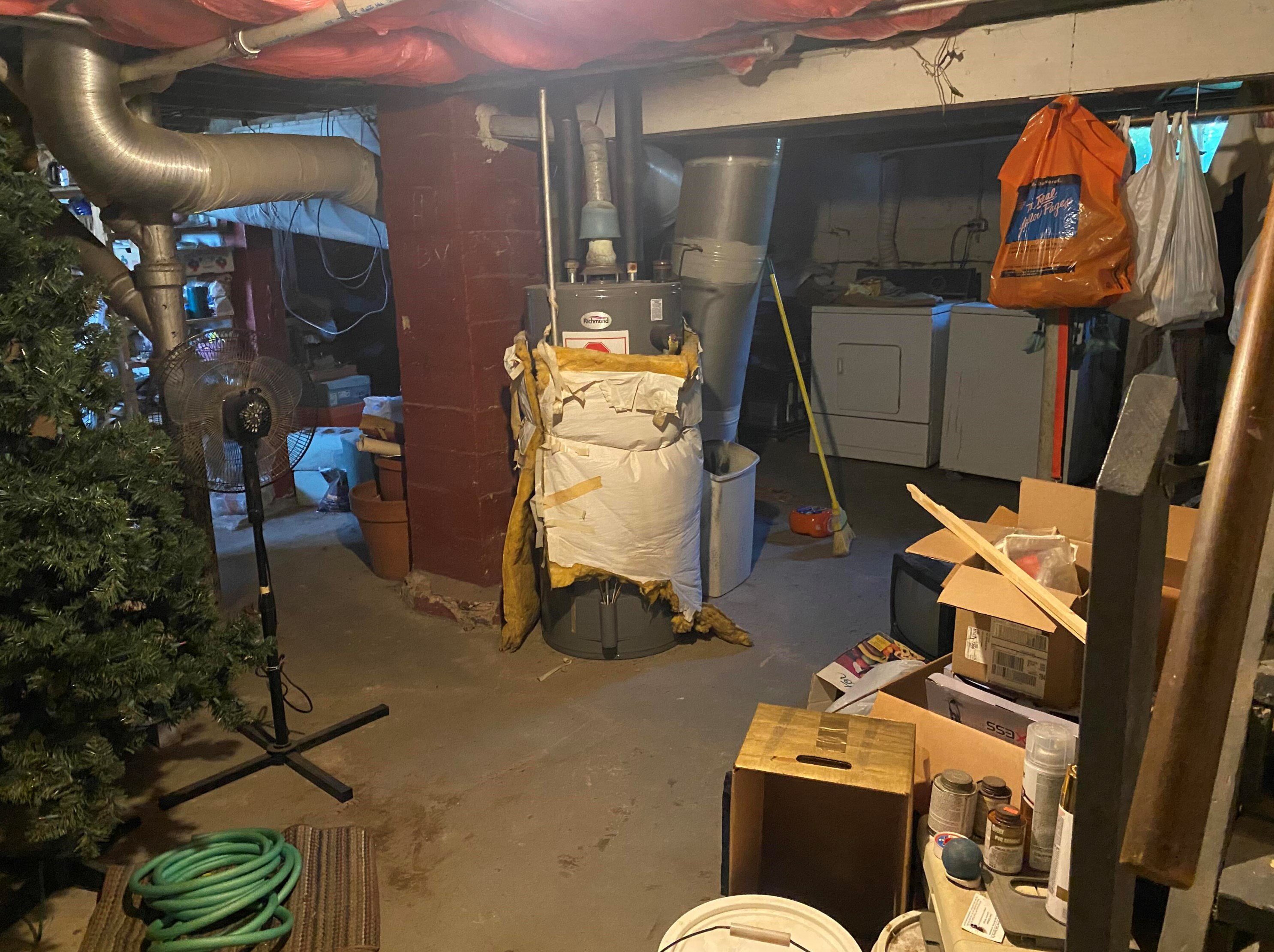 1433 Emerson Ave, Grand Rapids MI 49544-1717 exterior