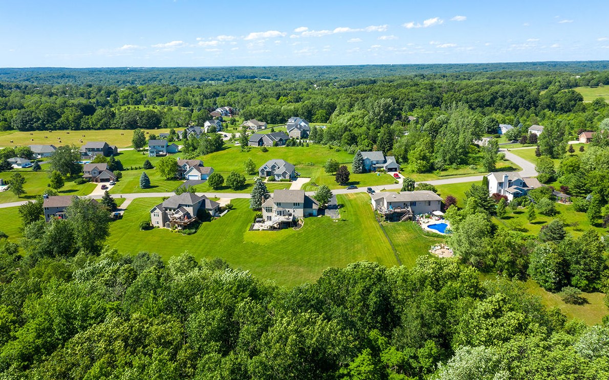 5814 Cannon Hills Dr, Ada MI 49301-8835 exterior