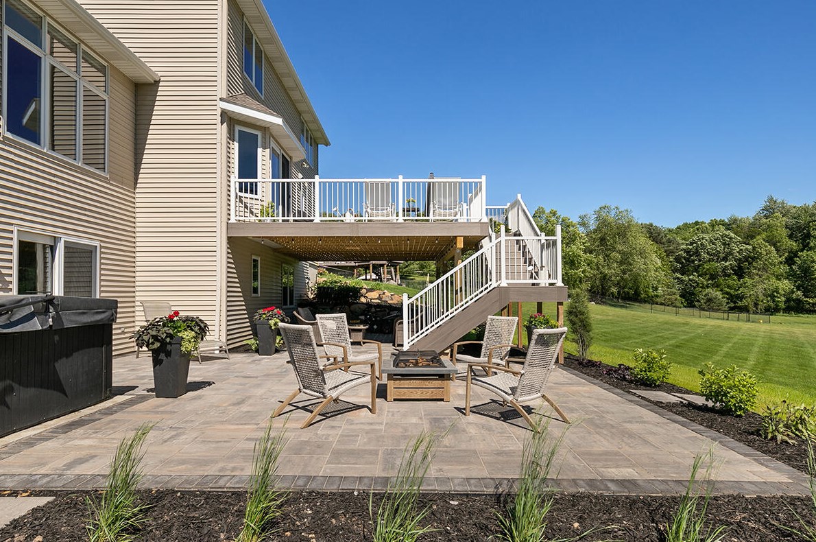 5814 Cannon Hills Dr, Ada MI 49301-8835 exterior