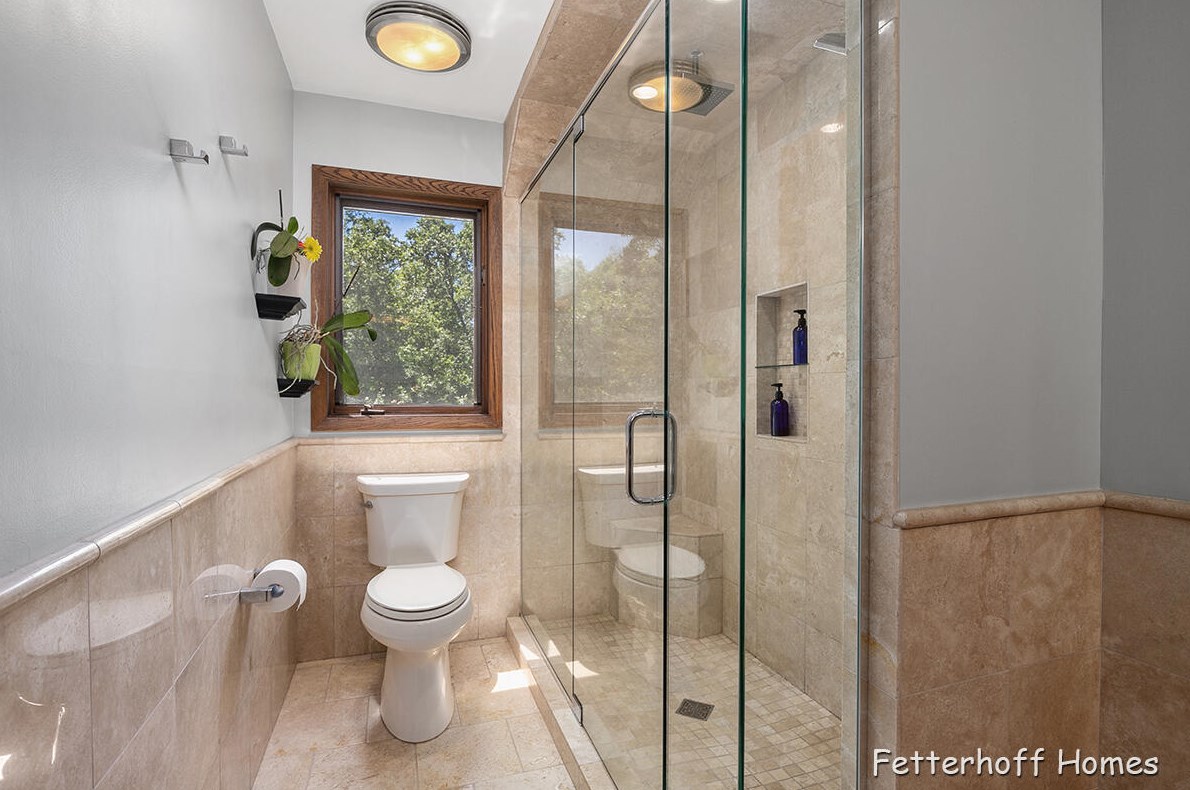 7658 Candlewood Dr, Ada MI 49301-9348 exterior