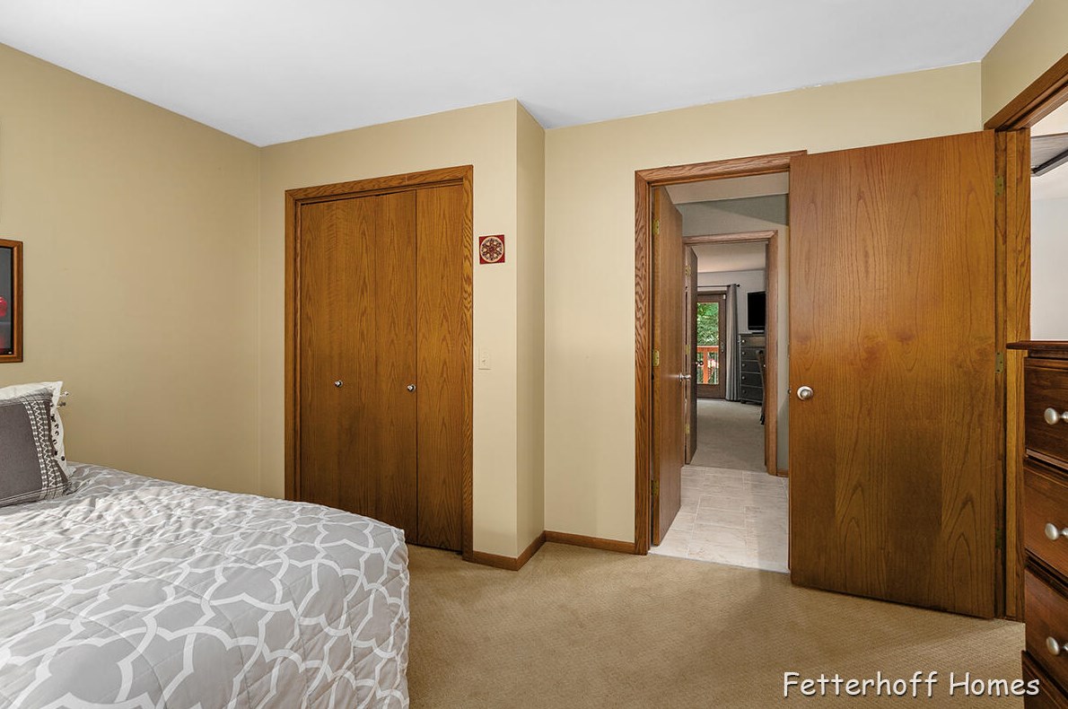 7658 Candlewood Dr, Ada MI 49301-9348 exterior