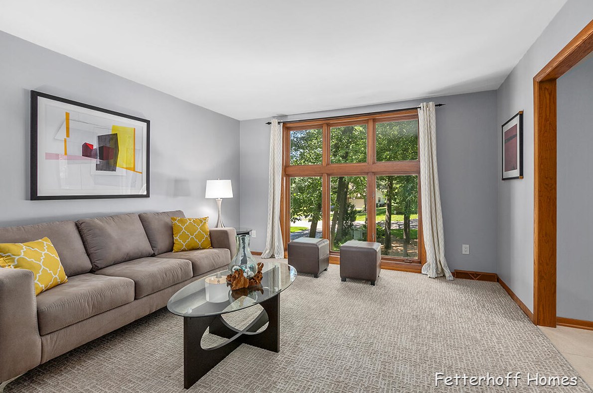 7658 Candlewood Dr, Ada MI 49301-9348 exterior