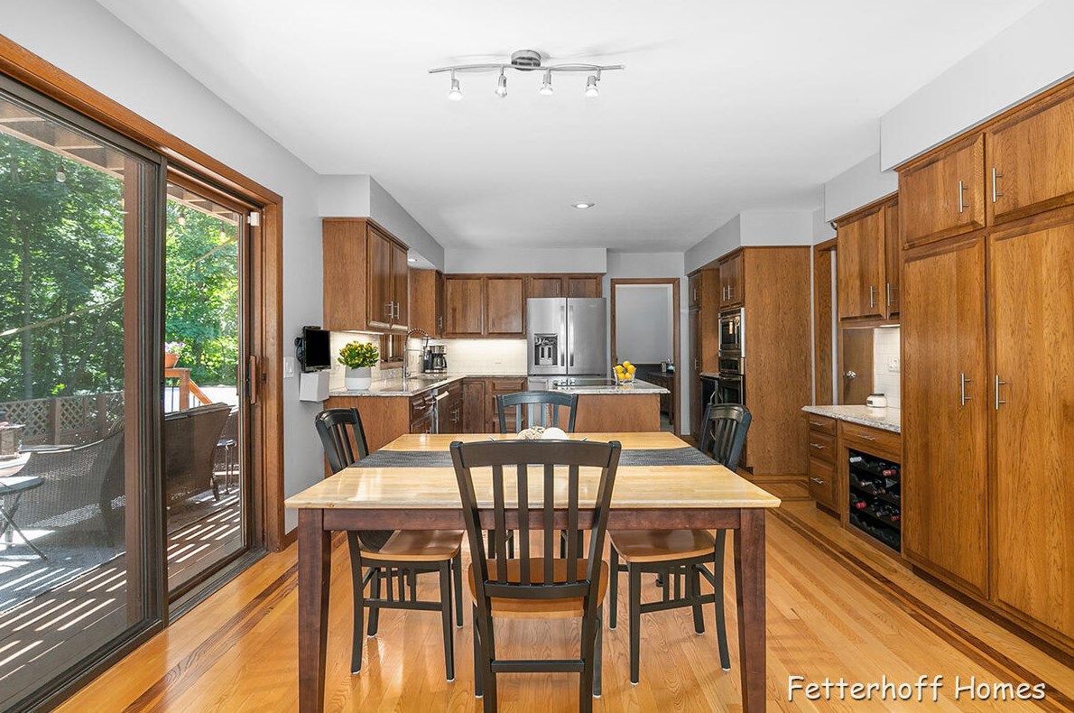 7658 Candlewood Dr, Ada MI 49301-9348 exterior