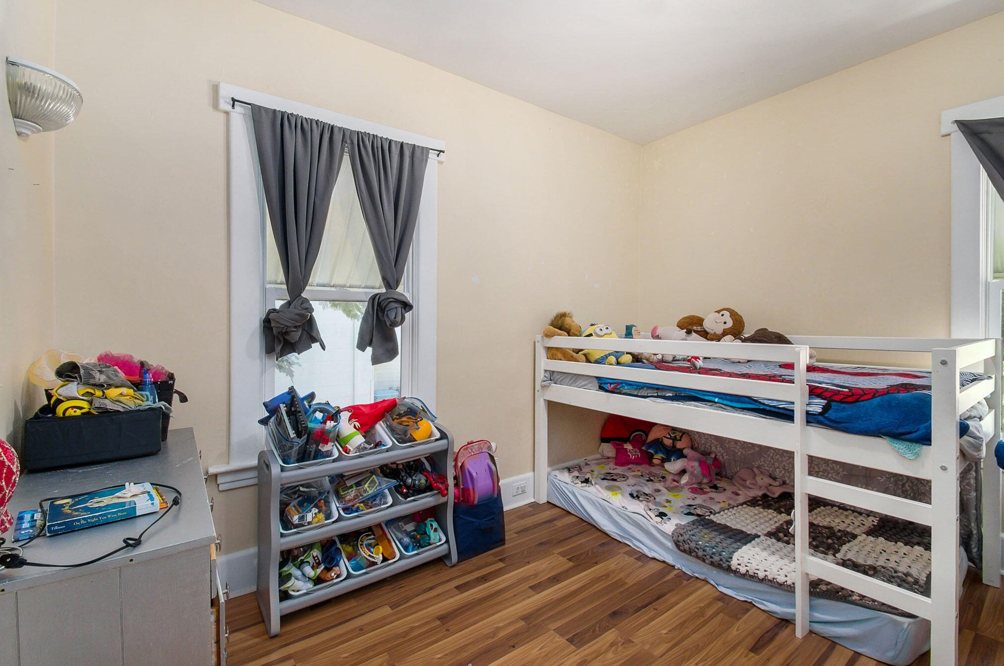 1608 Bank St, Kalamazoo MI 49001-2909 exterior