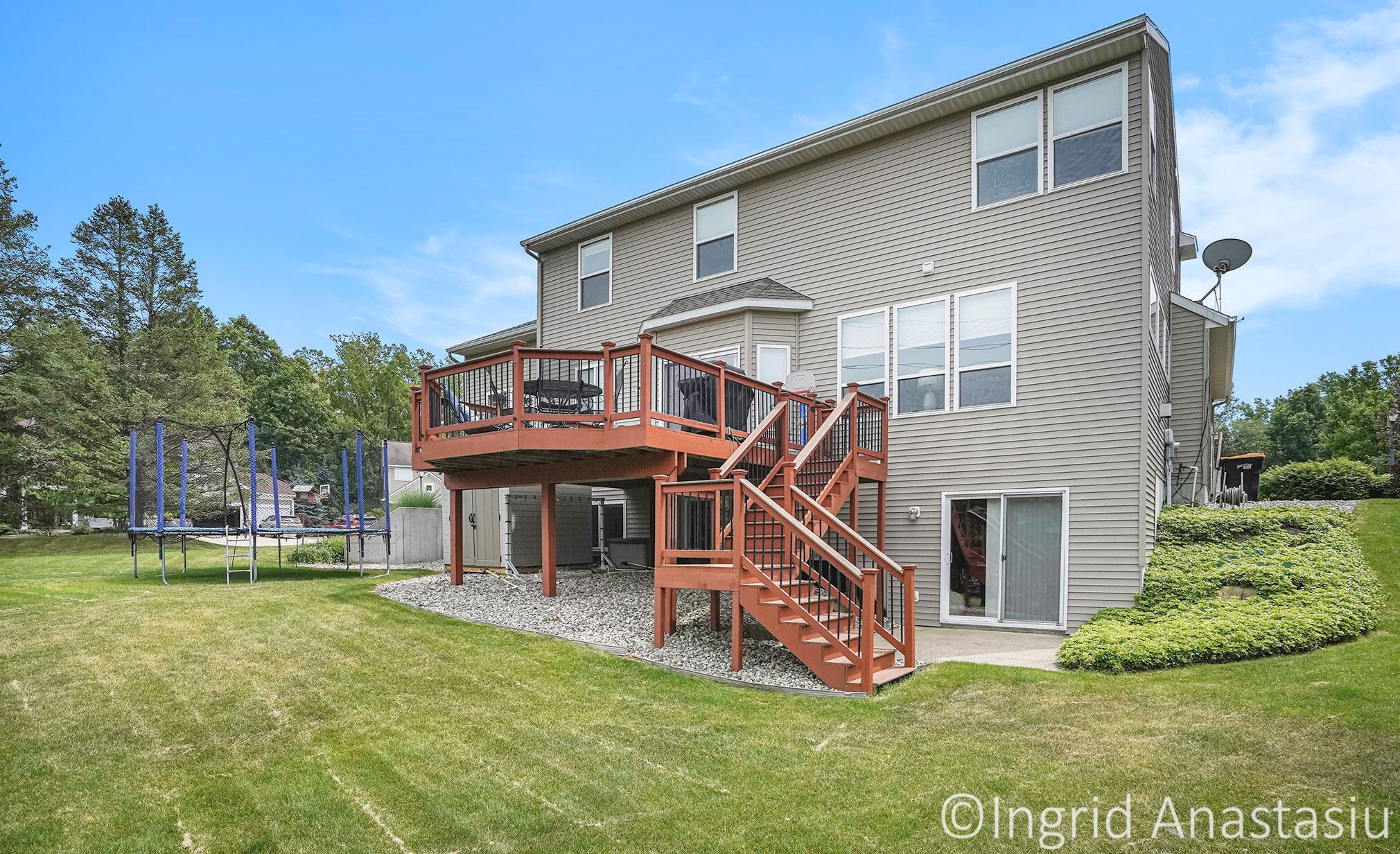 5529 Clemwood Ct, Ada MI 49301-7751 exterior