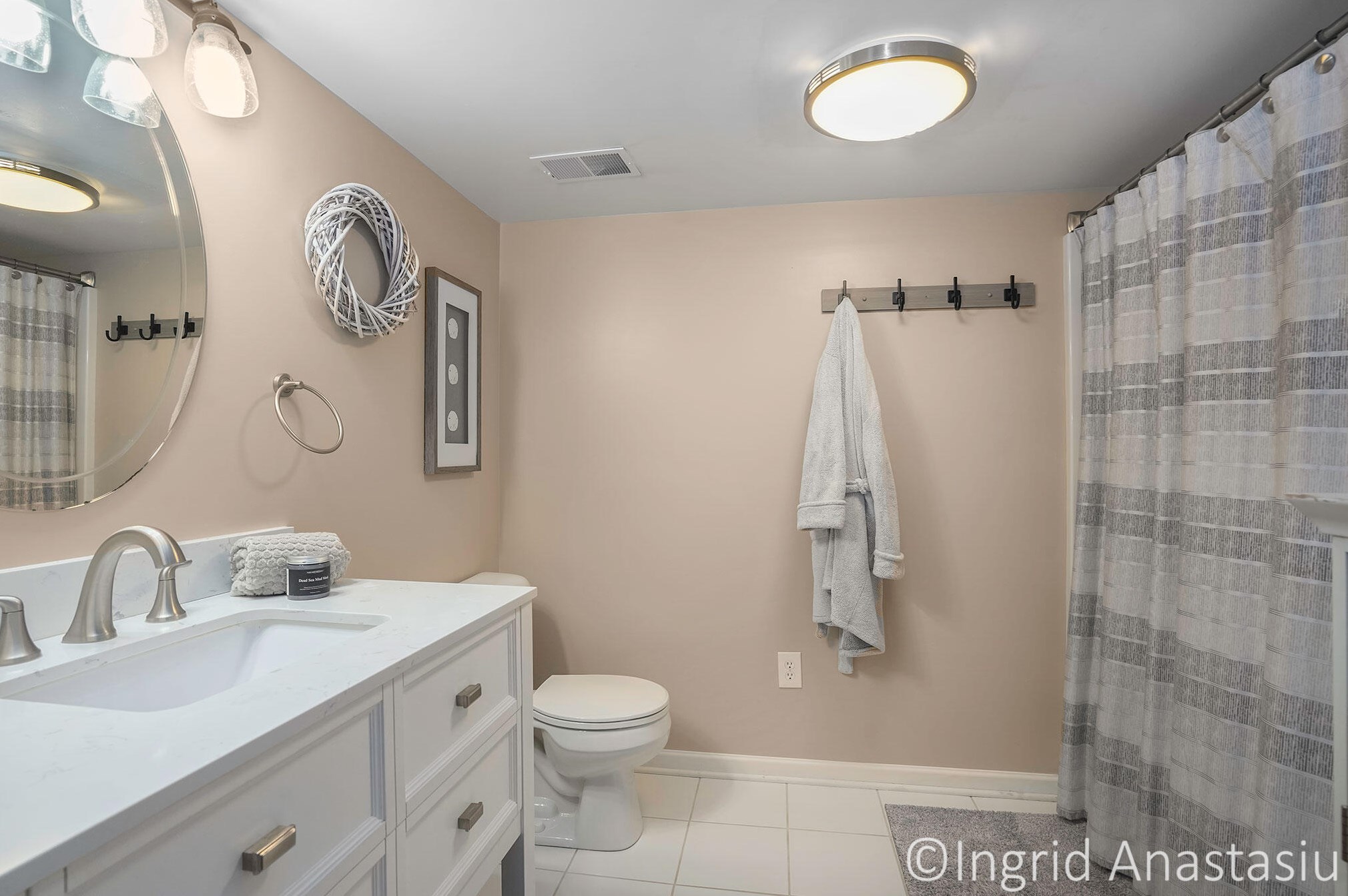 5529 Clemwood Ct, Ada MI 49301-7751 exterior