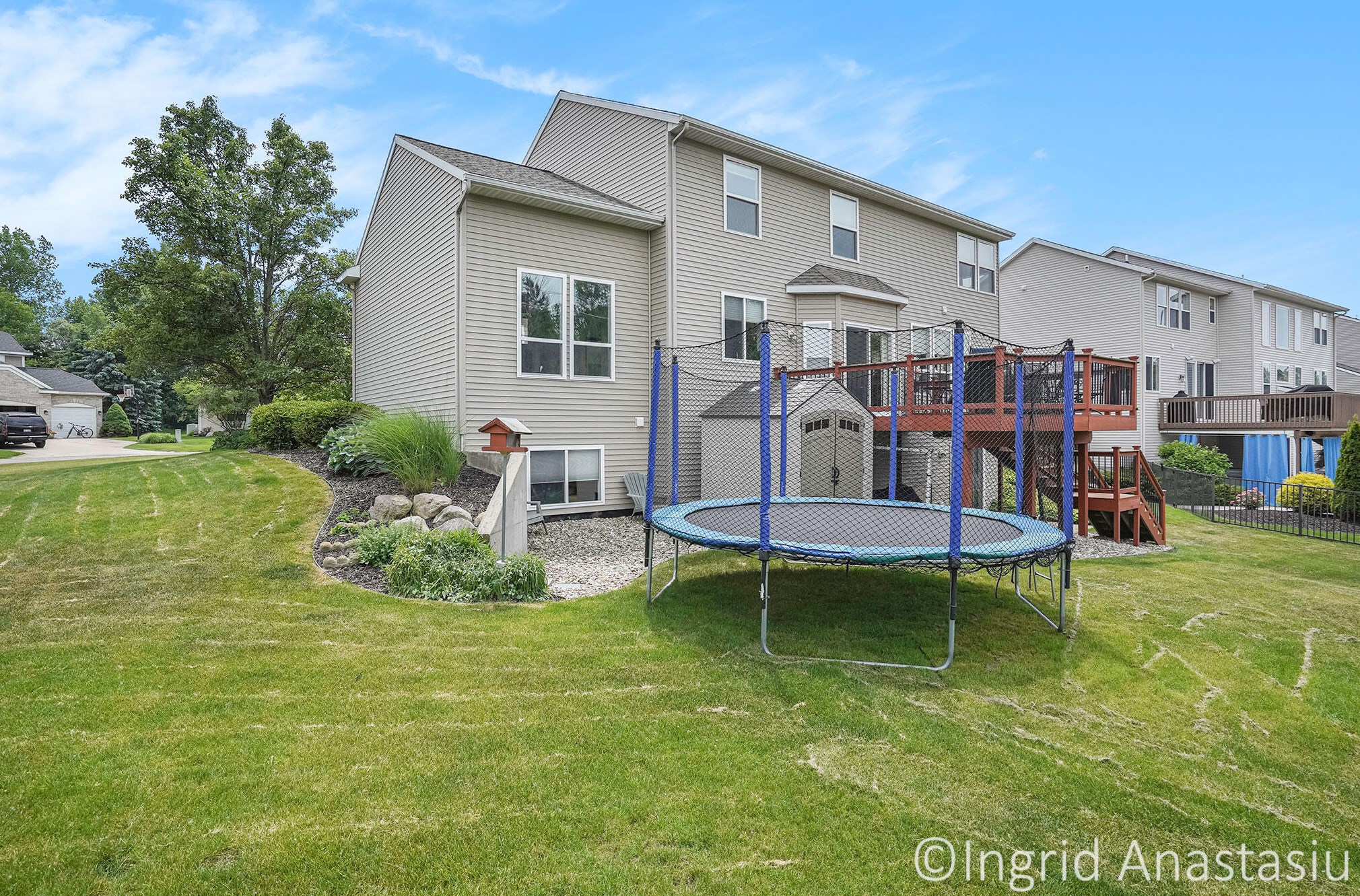 5529 Clemwood Ct, Ada MI 49301-7751 exterior