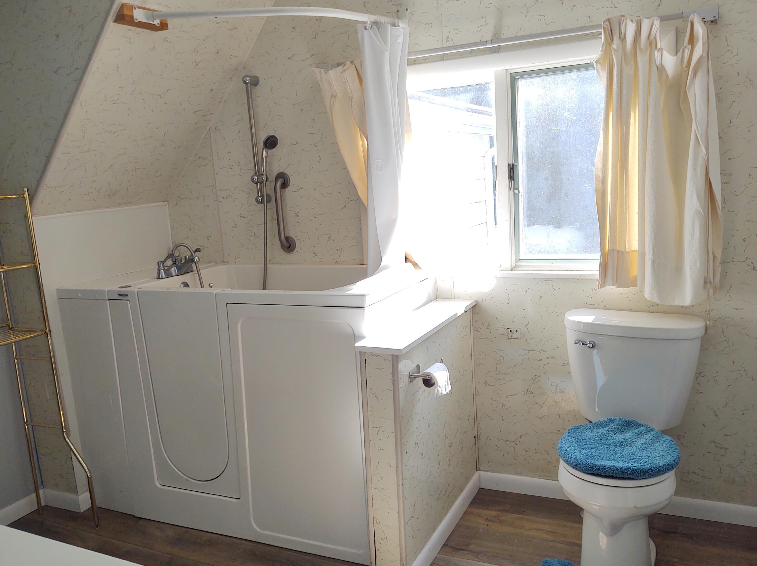 2028 136th Ave, Hart MI  49420-8810 exterior