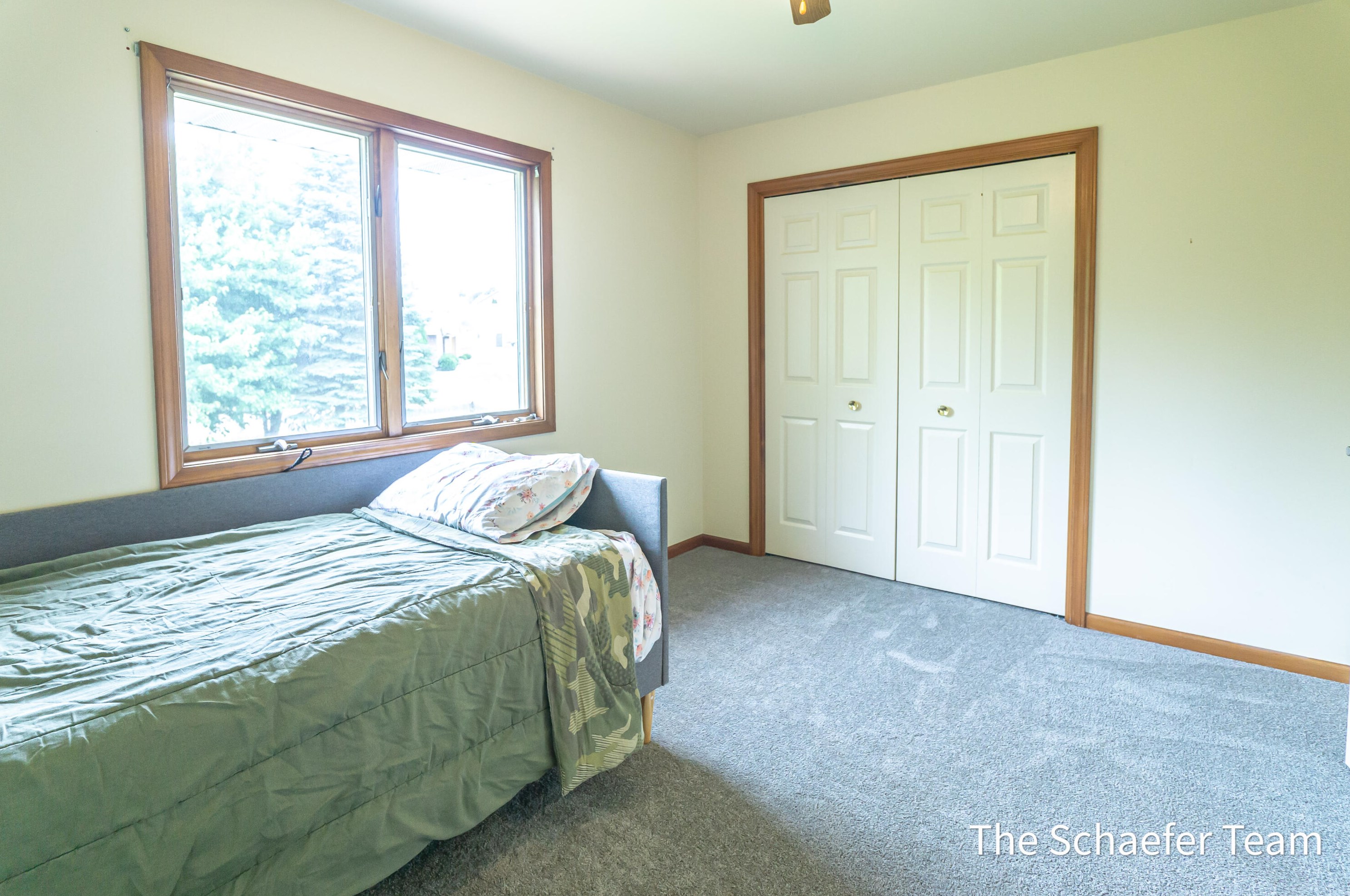 2883 Valley Ave, Grand Rapids MI 49544-1675 exterior