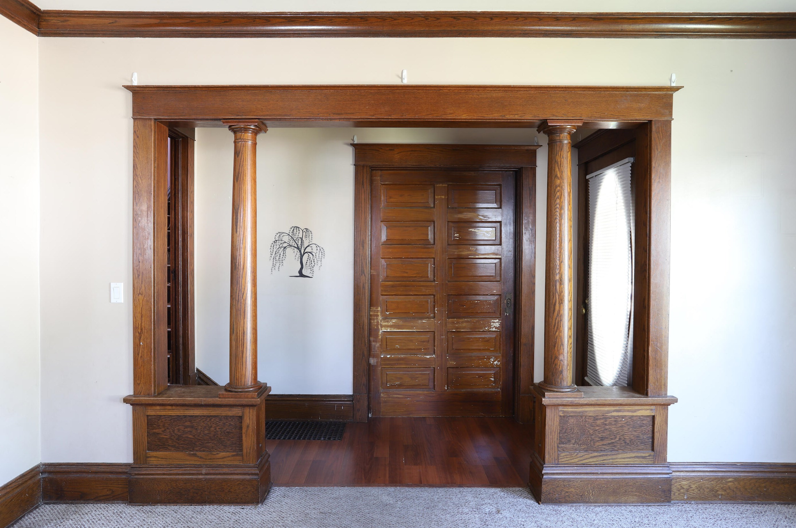 1254 College Ave, Grand Rapids MI 49505-5175 exterior