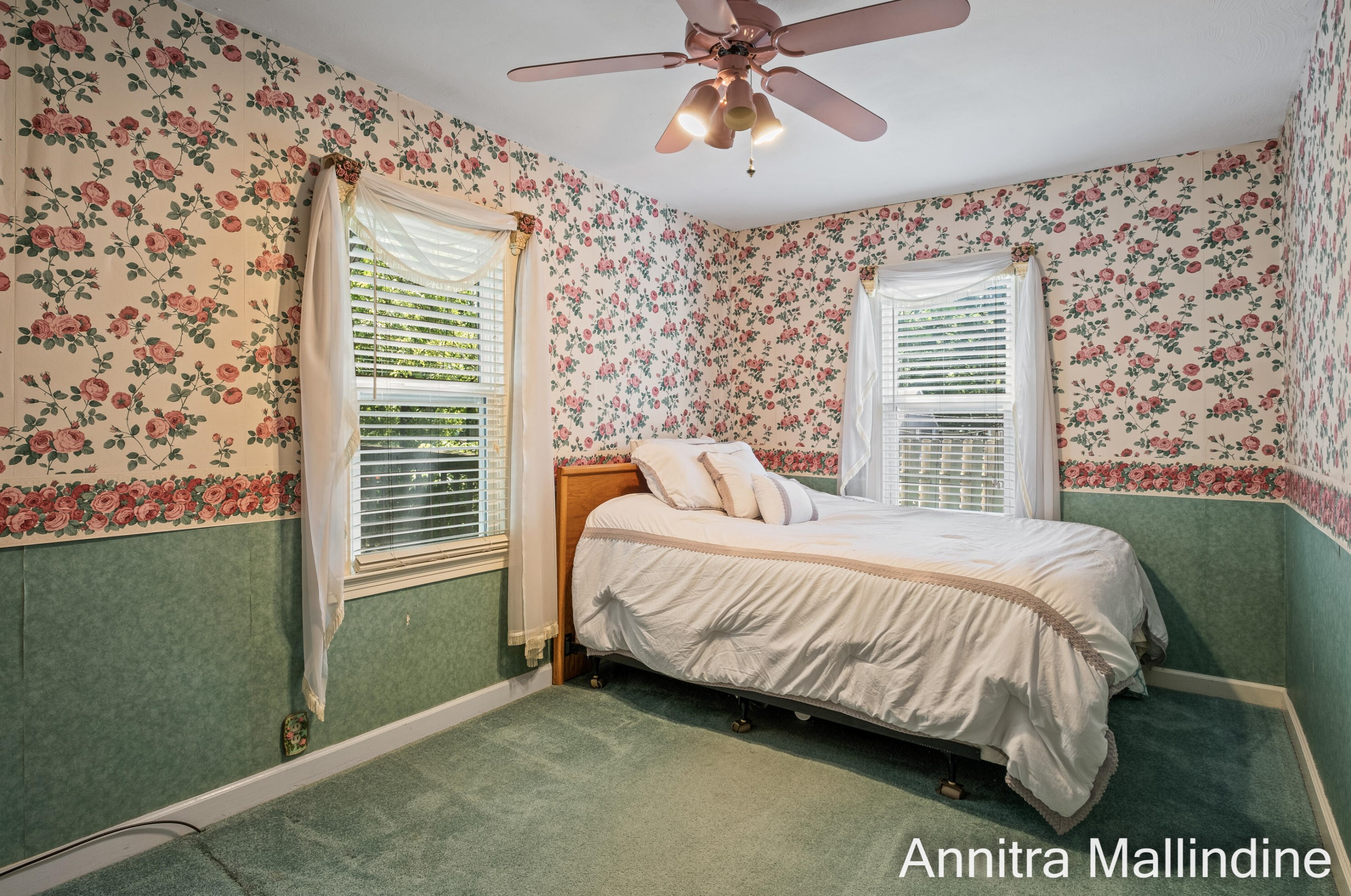 726 Mile Rd, Grand Rapids MI 49525-2644 exterior