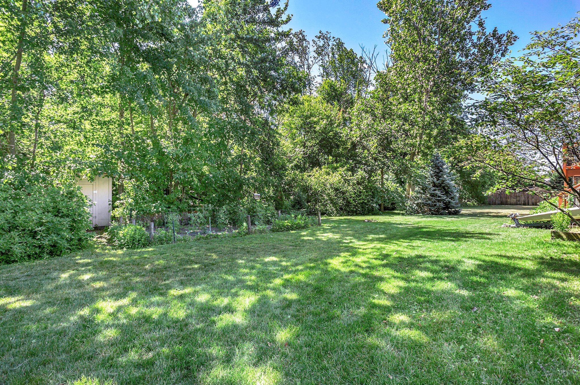 10848 Douglas Dr, Allendale MI 49401-7405 exterior