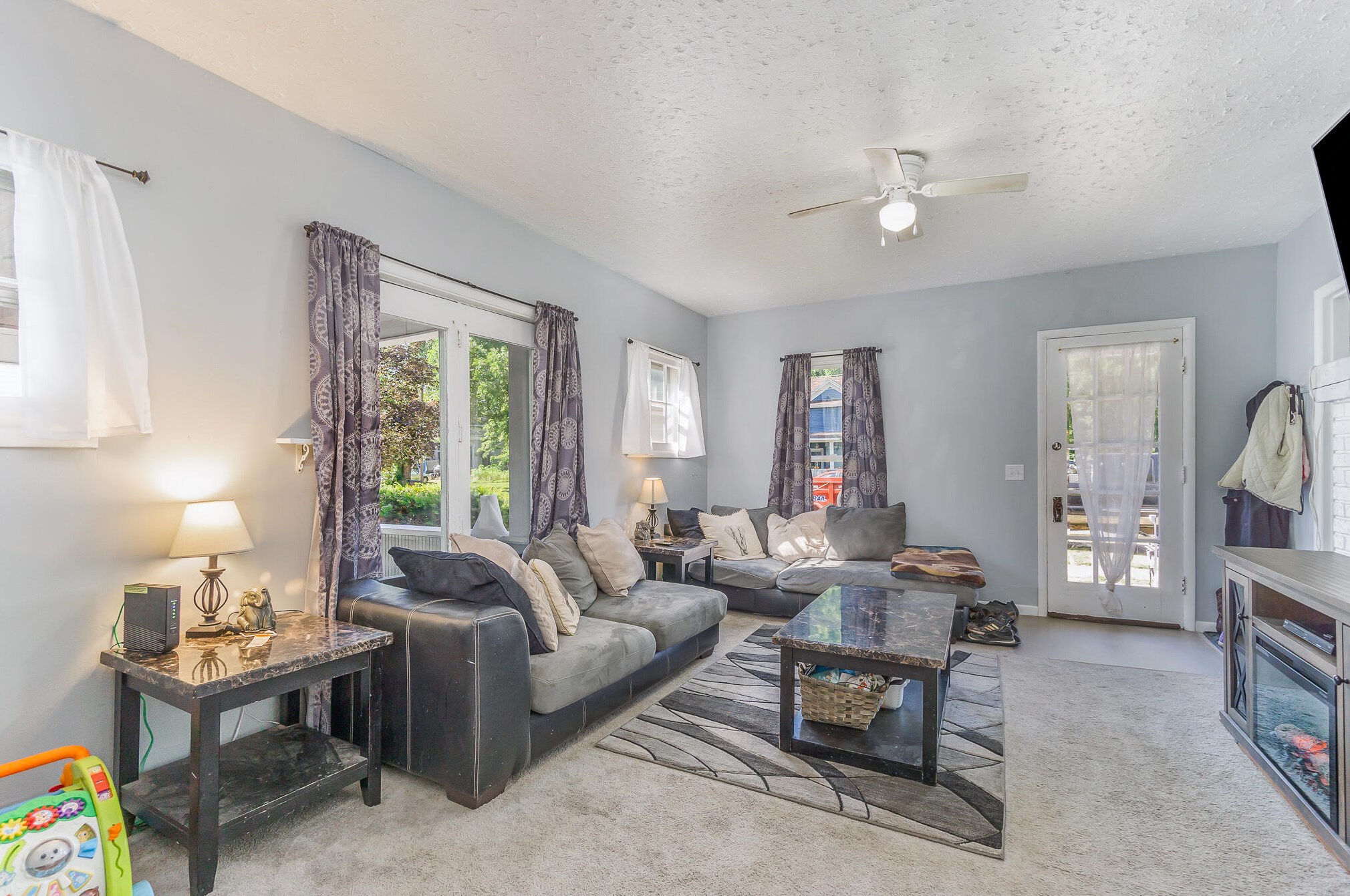 314 Elm St, Paw Paw MI  49079-1313 exterior