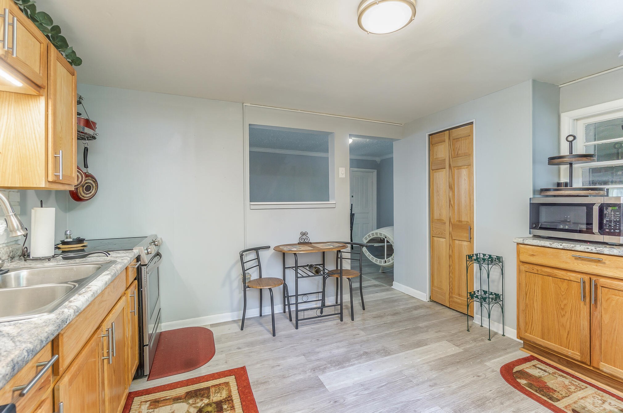 314 Elm St, Paw Paw MI  49079-1313 exterior