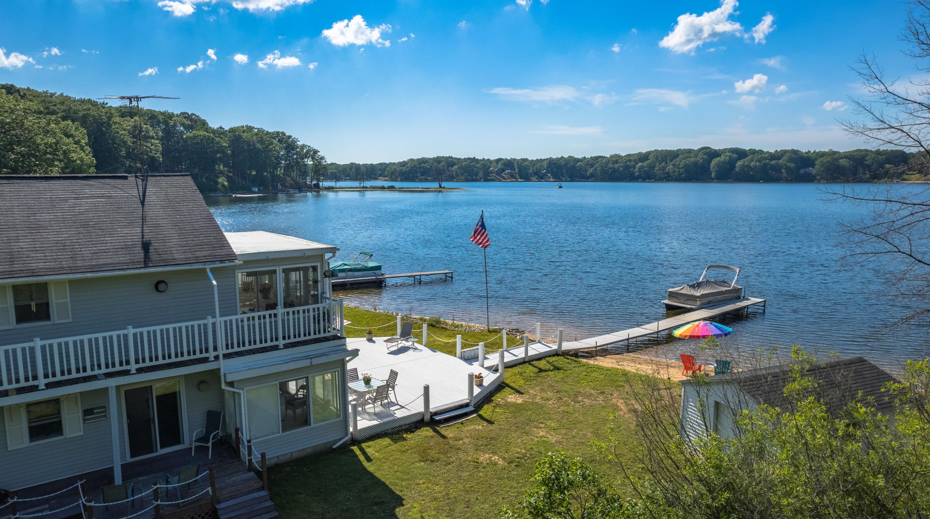 7525 N 186th Ave, Walkerville, MI 49459