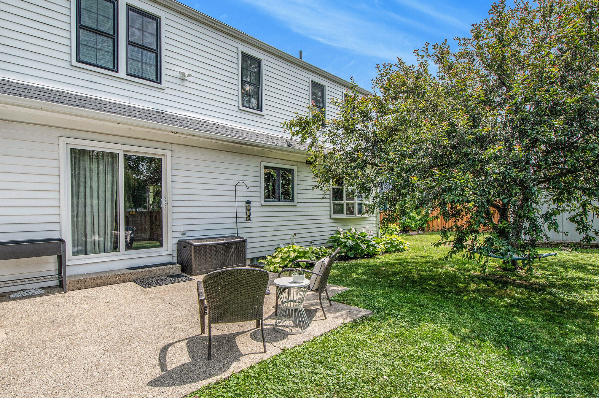 1747 Danby Ln, Grand Rapids MI  49506-4823 exterior