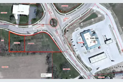 312  Elkhorn Rd, Whitewater, WI 53190 - Photo 1