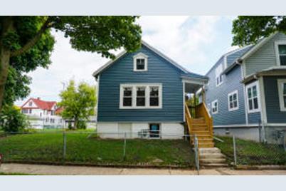 2752 N 17th St, Milwaukee, WI 53206 - Photo 1