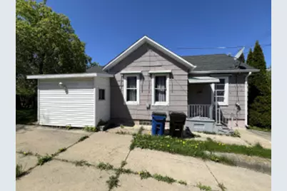 1915  Harriet St, Racine, WI 53404 - Photo 1