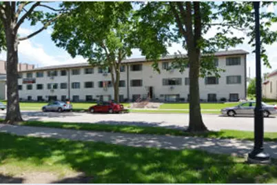 1414  Pine St, La Crosse, WI 54601 - Photo 1