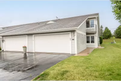 360  Hartford Sq, Hartford, WI 53027 - Photo 1