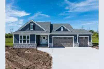 N73W17771  Mineral Dr, Menomonee Falls, WI 53051 - Photo 1