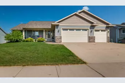 511  Granum St, Holmen, WI 54636 - Photo 1