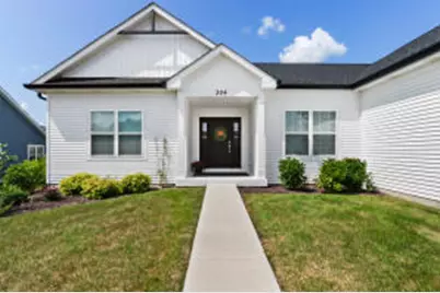 304 N Stone Ridge Dr, Lake Geneva, WI 53147 - Photo 1