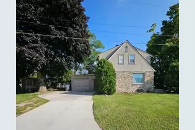 2732 N 21st St, Sheboygan, WI 53083 - Photo 1